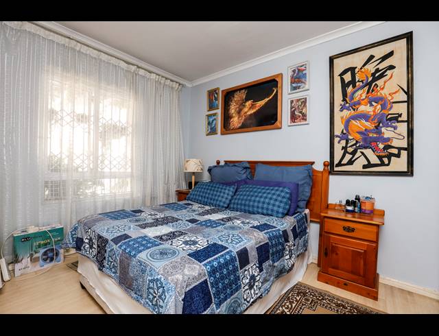 3 BEDROOM TOWNHOUSE FOR SALE IN RED HILL